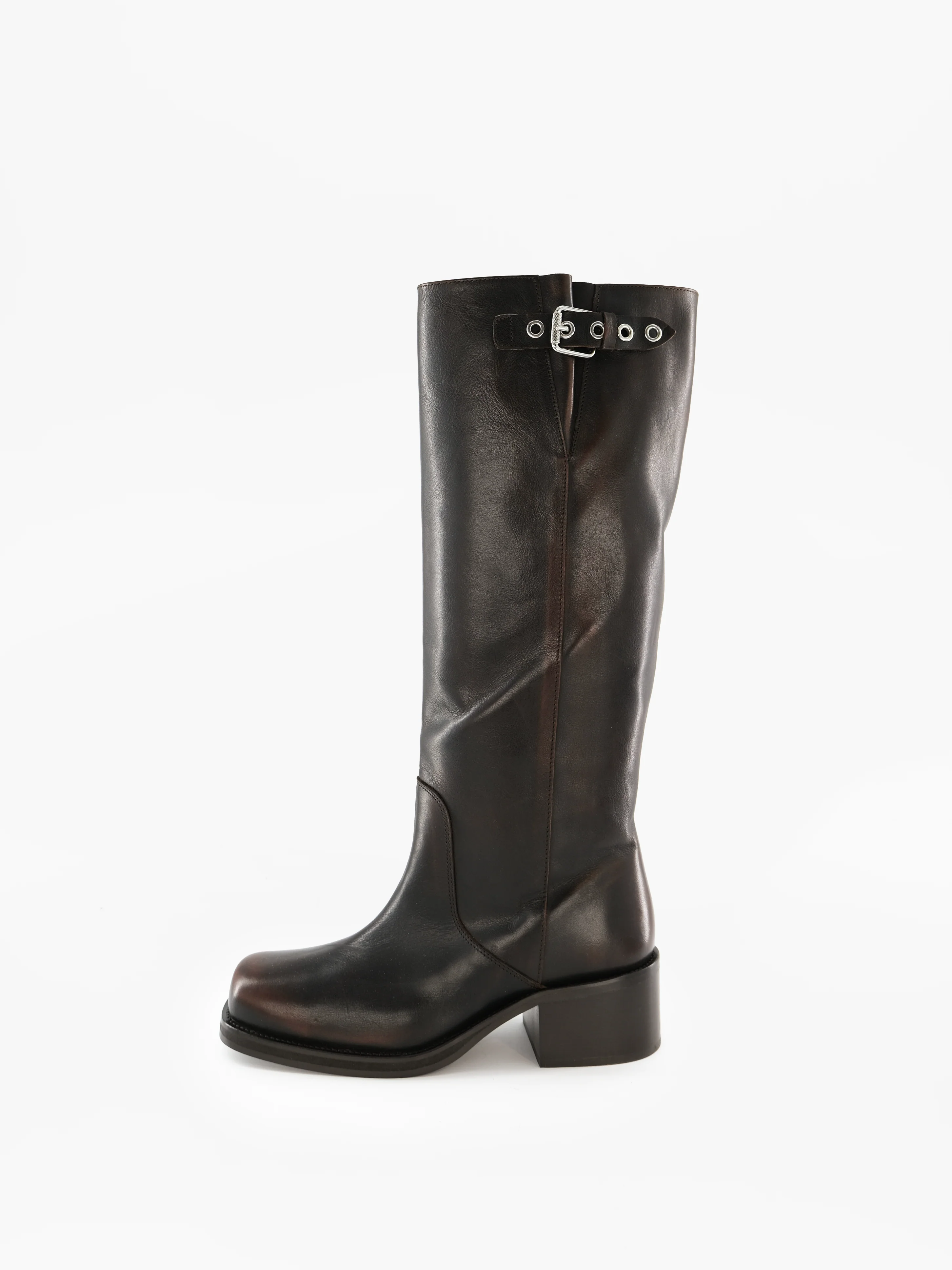 SALE AW23